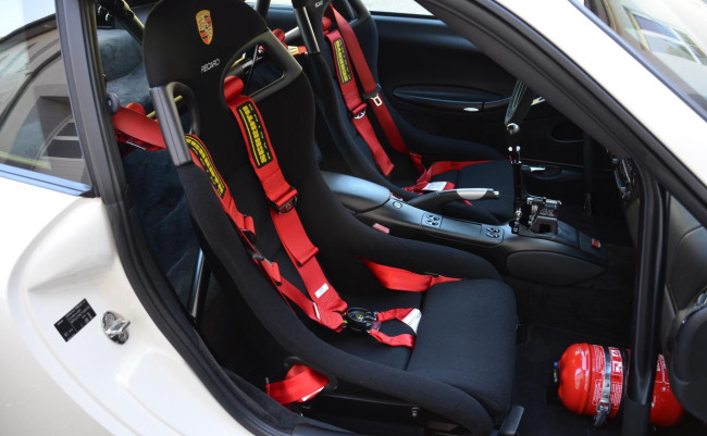 Porsche Gebrauchtwagenangebot PORSCHE 996.1 GT3 CLUBSPORT IN BIZARITWEISS