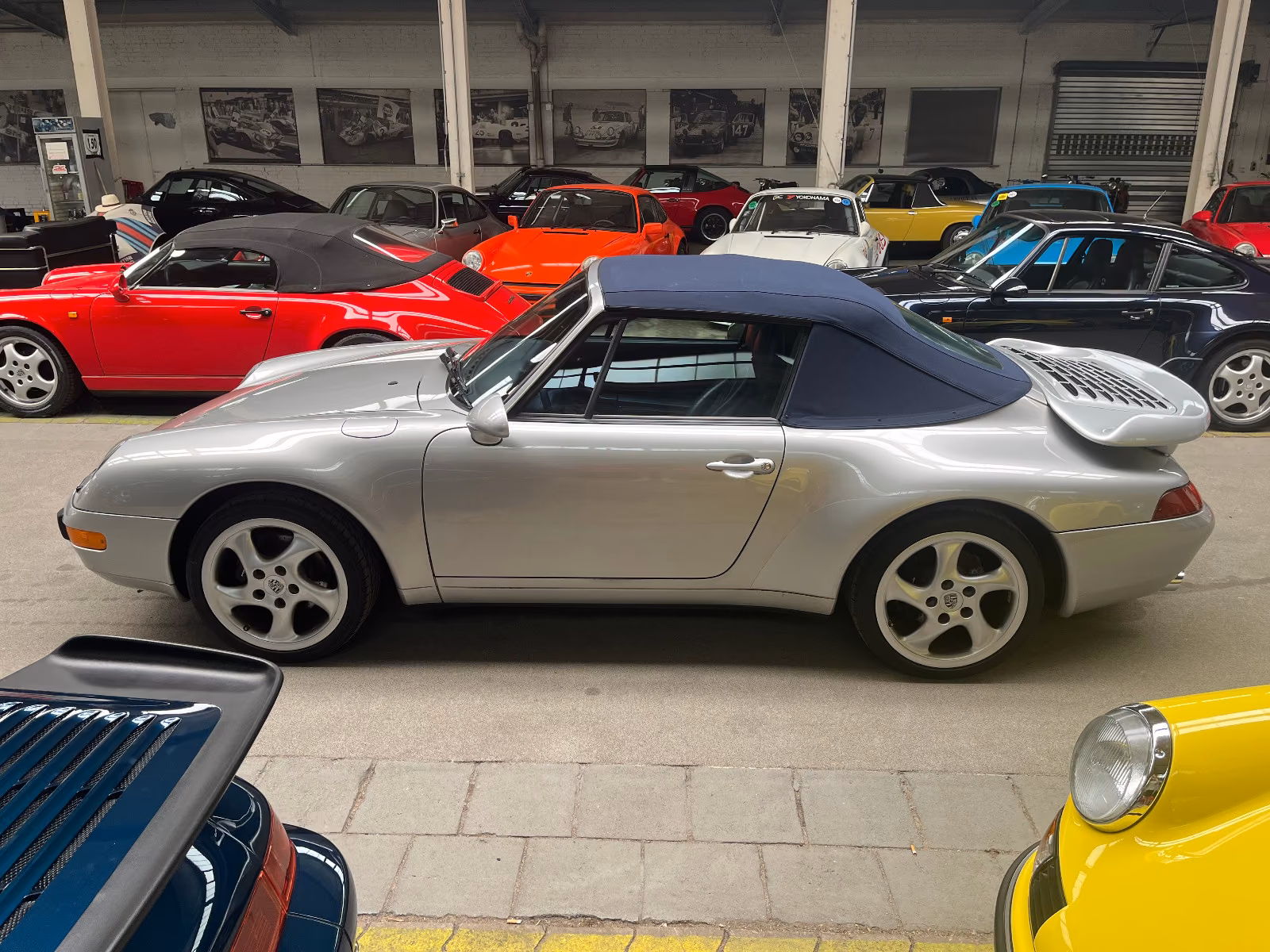 Porsche Gebrauchtwagenangebot PORSCHE 993 CARRERA 2 CABRIOLET IN ARKTISSILBER