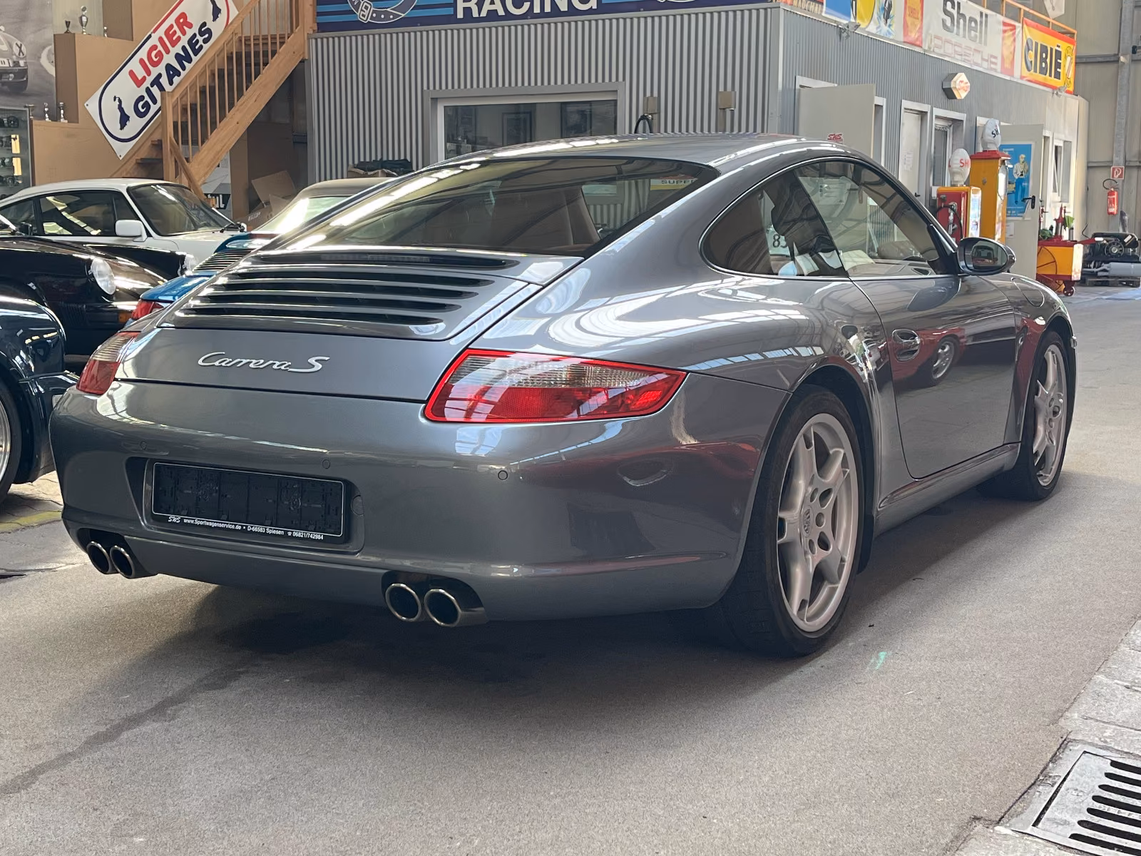 Porsche Gebrauchtwagenangebot PORSCHE 997 CARRERA S COUPE IN SEALGRAU
