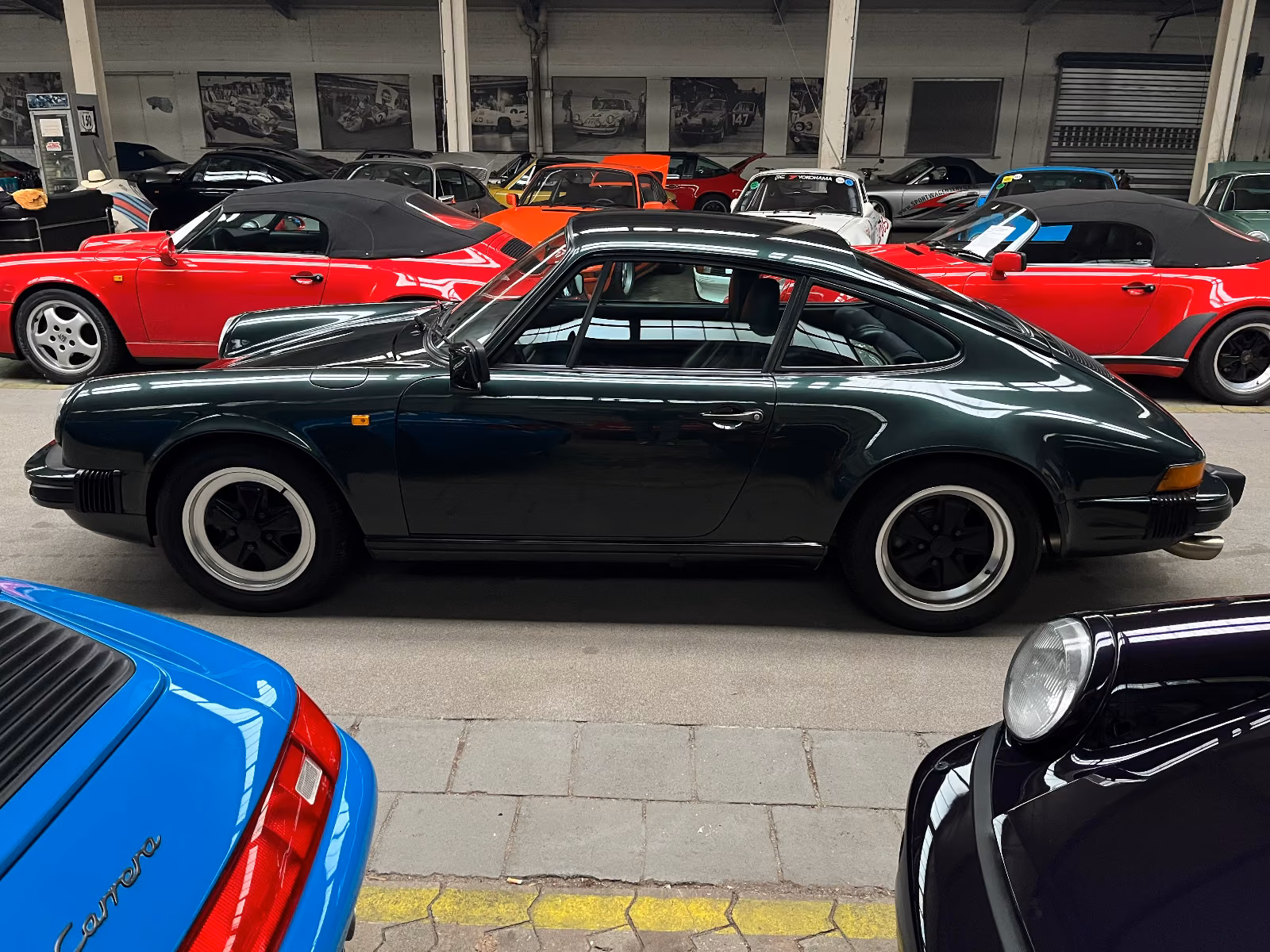Porsche Gebrauchtwagenangebot PORSCHE 911 (URMODELL) 3.2L CARRERA COUPE IN MOOSGRÜN